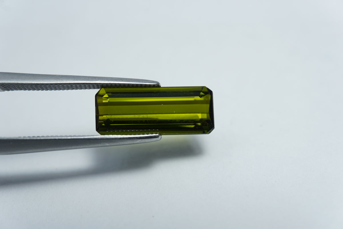 Turmalina 3,20ct 14x6mm
