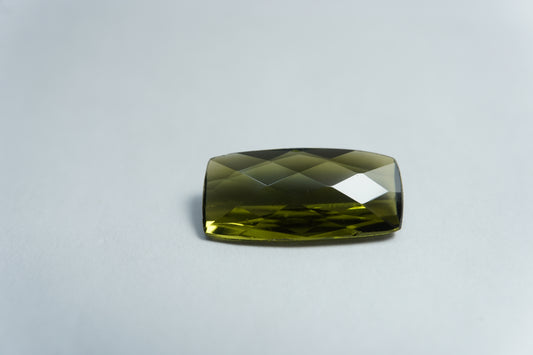 3.40ct Turmalina 14x7mm