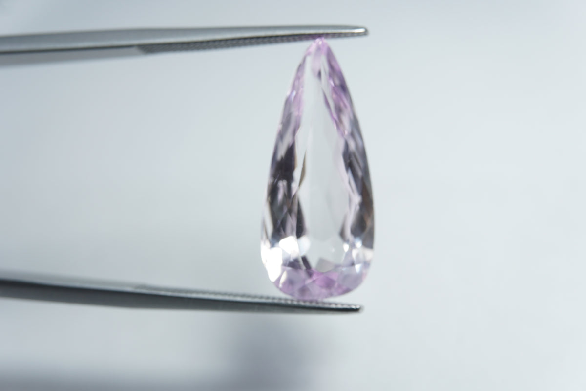 8.60ct Kunzita 21x9mm
