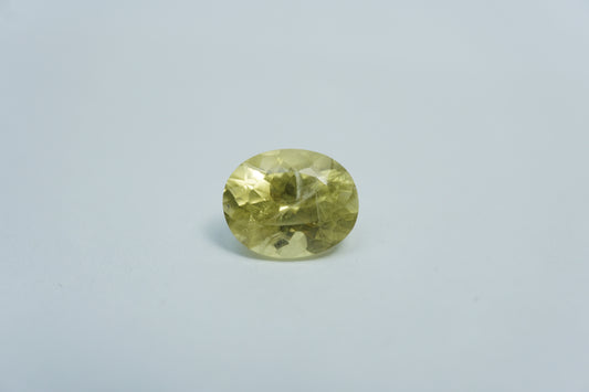 3.30ct Crisólita 9x7mm