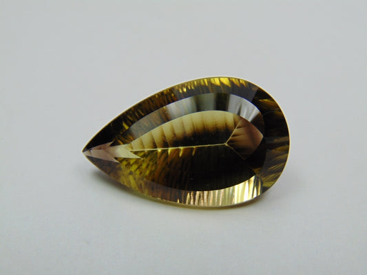 42ct Green Gold Bicolor 34x21mm