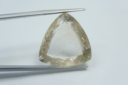 28.55ct Quartzo com inclusão 27mm