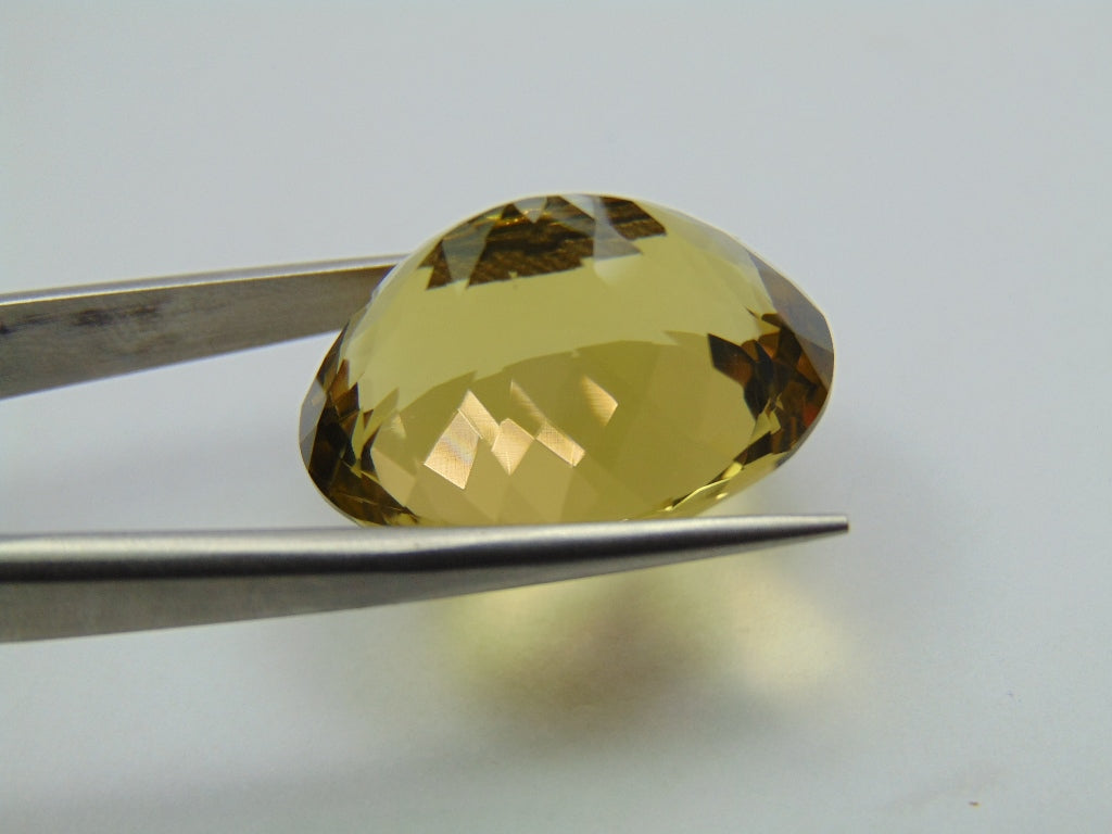 35.60ct Green Gold 25x20mm