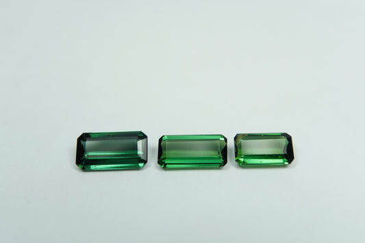 3.20ct Turmalinas 9x5mm / 9x4mm / 8x4mm