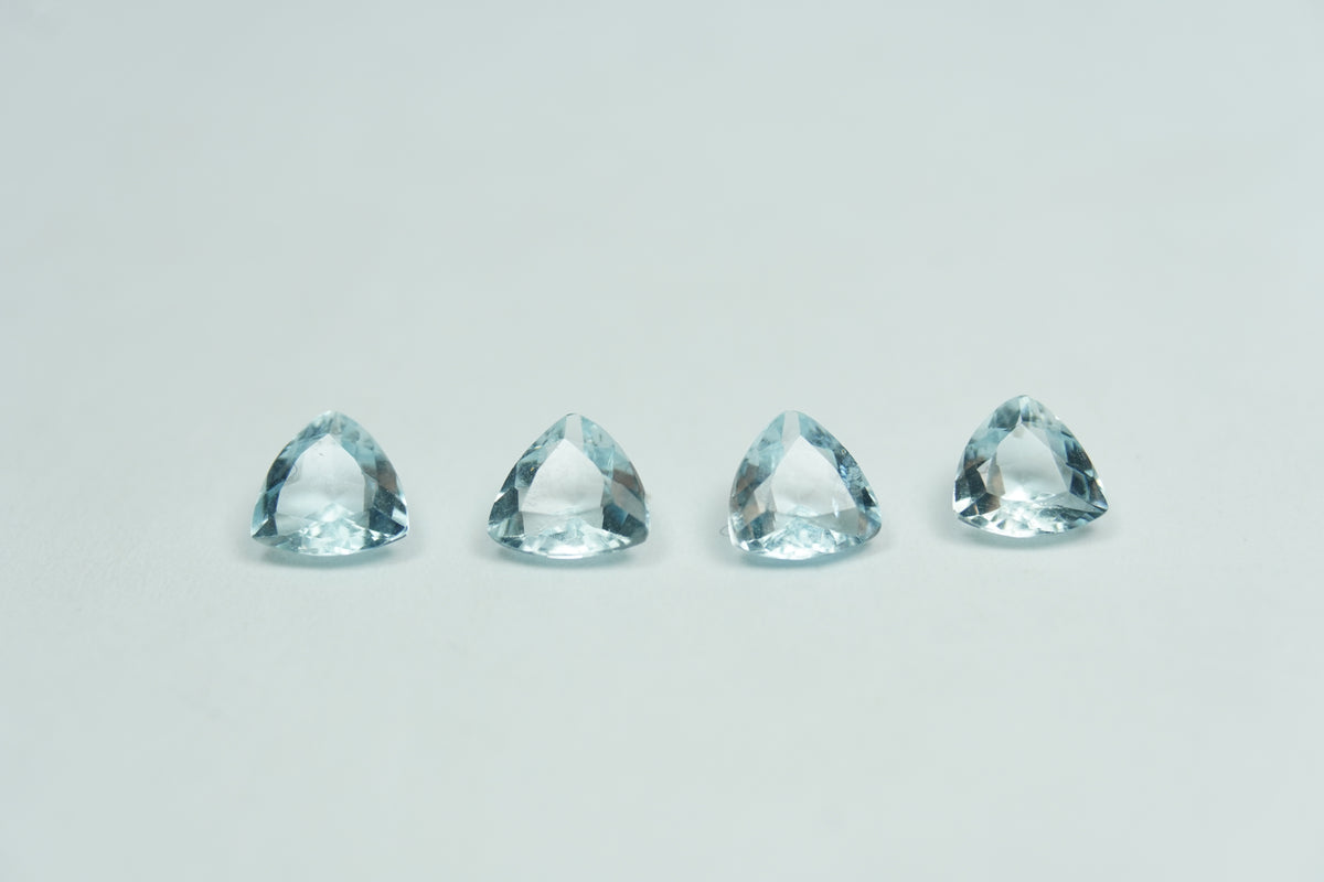 1.54ct Águas-marinhas calibradas 5mm