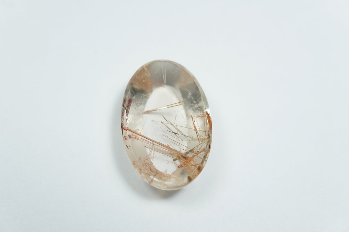 13ct Quartzo com inclusão 21x13mm