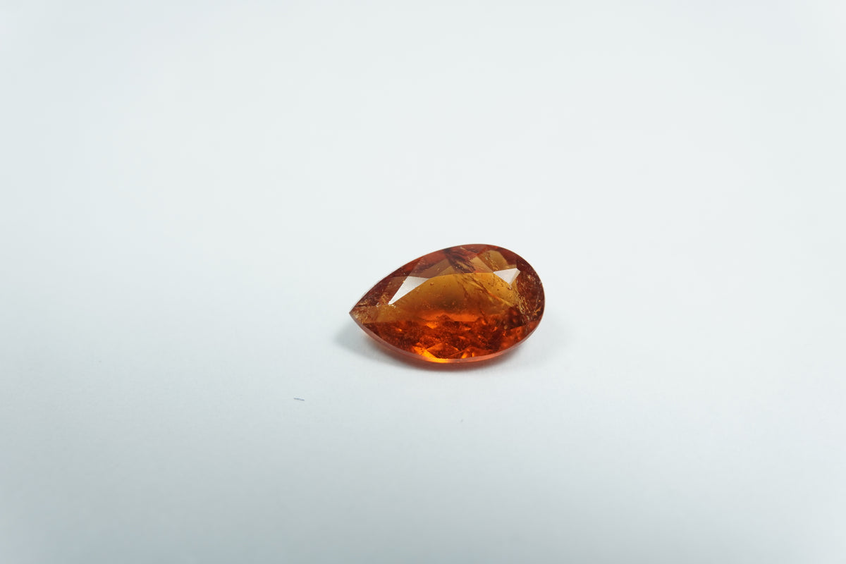 1.35ct Espessartita 9x5.5mm