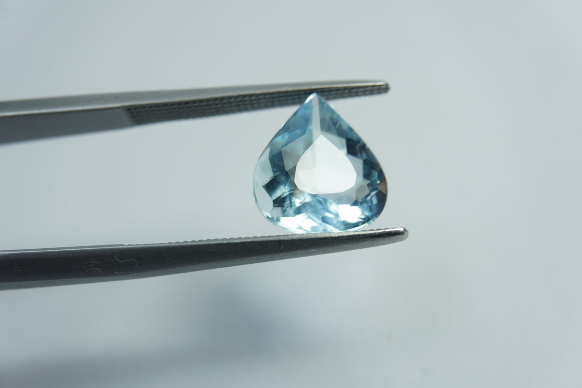 2,40 ct Água-marinha 10x9mm