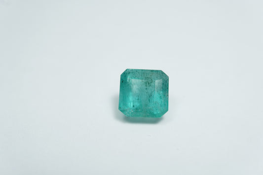 2.54ct Esmeralda 8mm