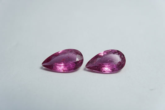 2.50ct Turmalina par 10x6mm