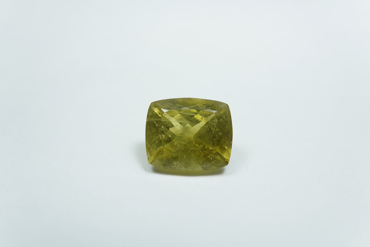 6.12ct Crisólita 11x9.5mm