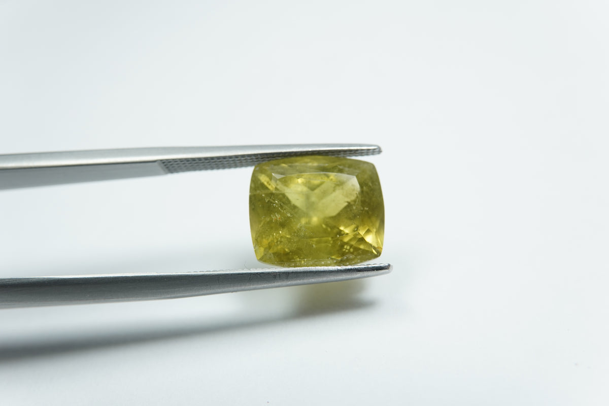 6.12ct Crisólita 11x9.5mm
