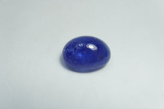 8.20ct Tanzanita cabochão 13x10mm