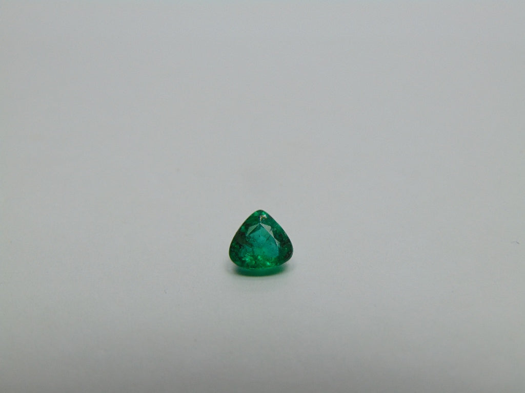 0.87ct Emerald 6mm