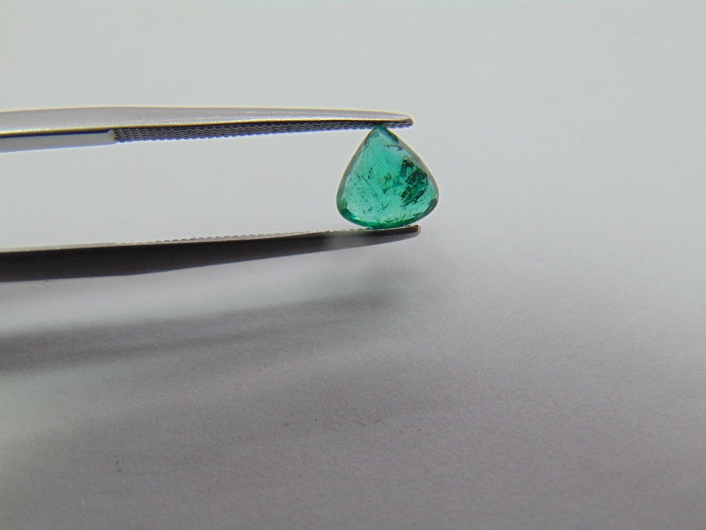 0.87ct Emerald 6mm