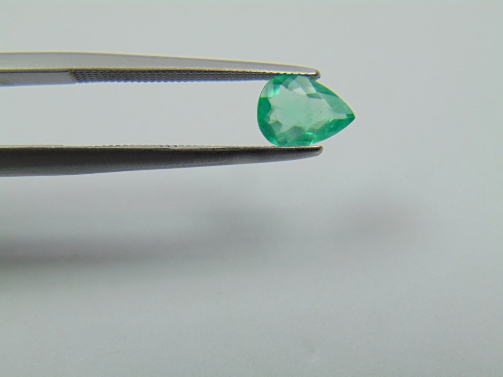 0,54ct Esmeralda 7x5mm