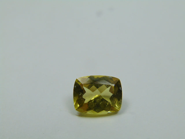 Crisólita de 3,85ct 10x8mm