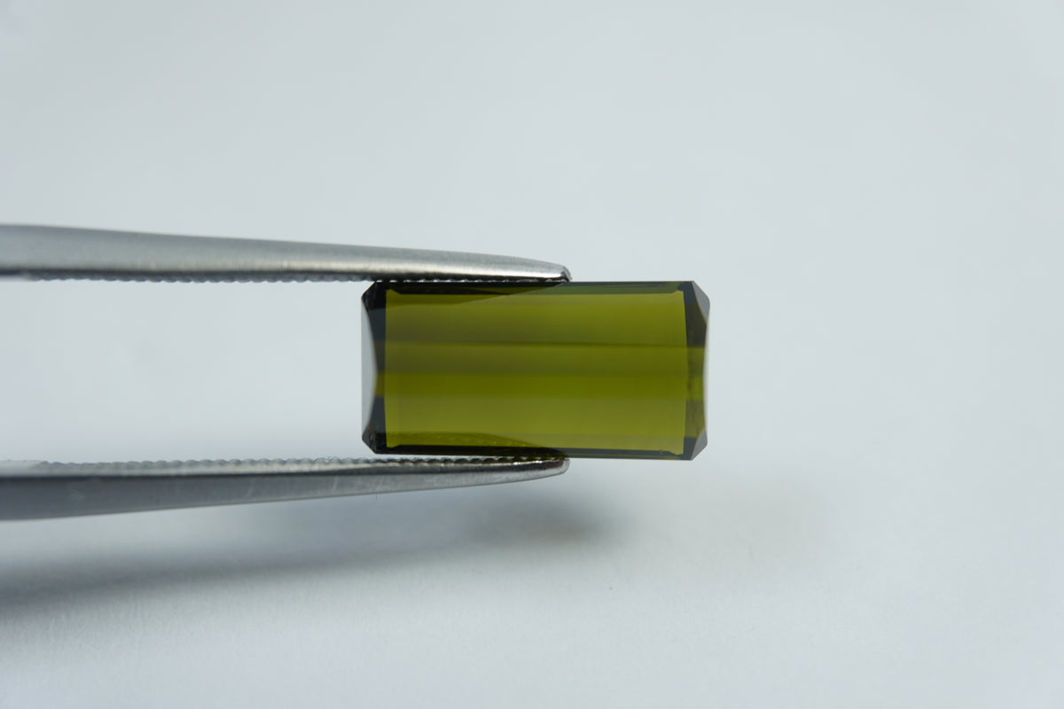 3.45ct Tourmaline 12x6mm