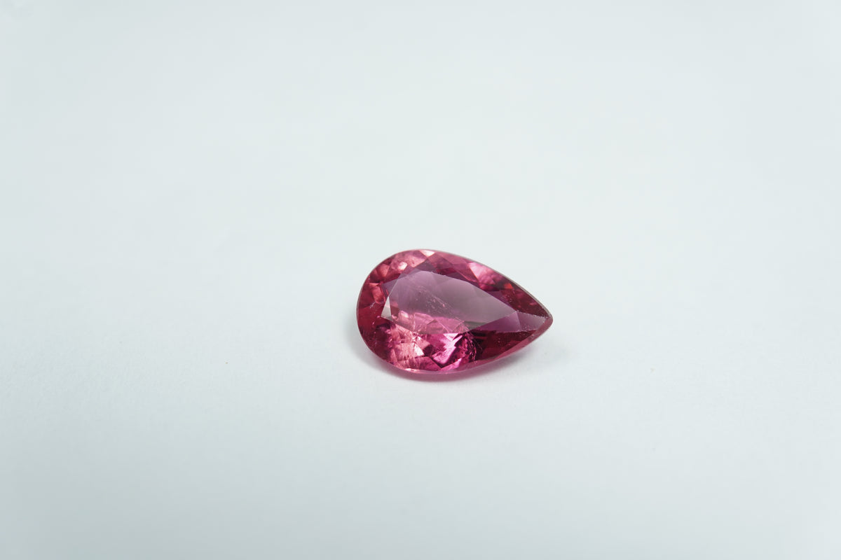 1.40ct Turmalina rosa 9.5x6.5mm