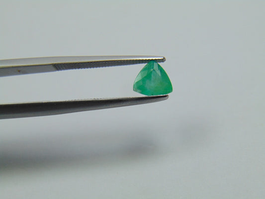 0.68ct Esmeralda 6mm
