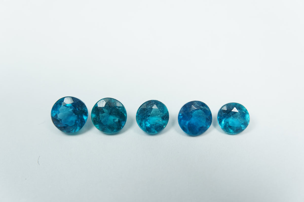 3.06ct Apatitas 5mm to 5.5mm