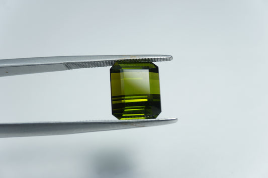 5.20ct Turmalina 10x8mm