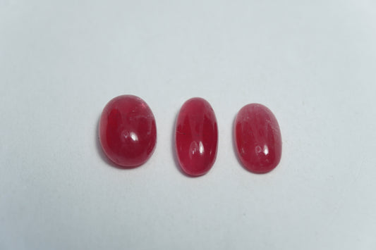 7.85ct Rodonita cabochão 11x5mm / 10x7mm / 10x6mm