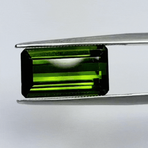 5.85ct Turmalina 14x8mm