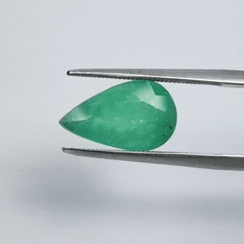 3.62ct Esmeralda 14x8mm