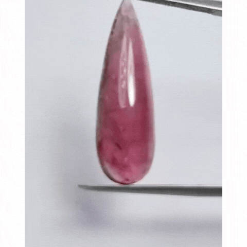 12.45ct Turmalina Cabochão 29x9mm