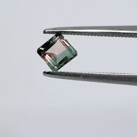 0.90ct Tourmaline Bicolor 4mm 4.5x4mm