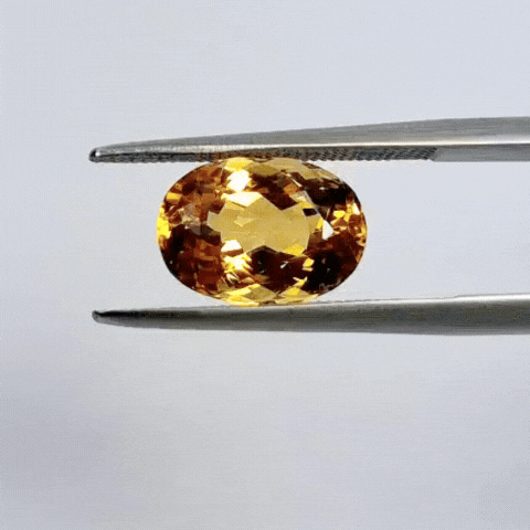 3.85ct Topázio Imperial 11x8mm