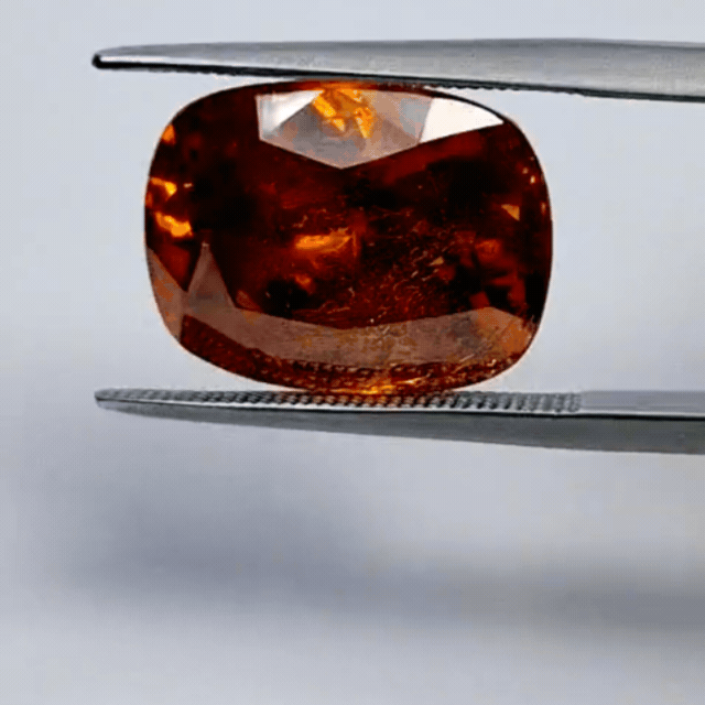 13.65ct Esfalerita 16x12mm