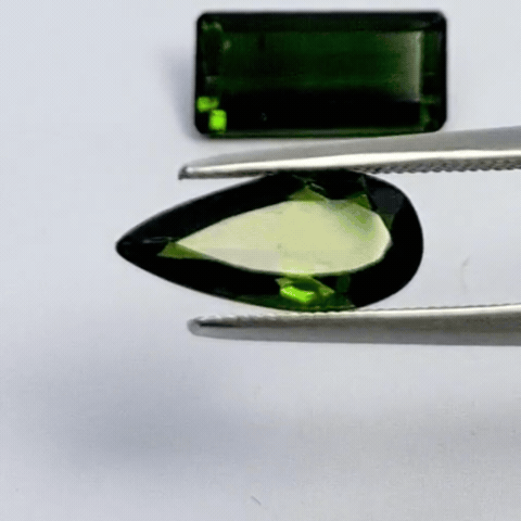 4.30ct Turmalina 12x6mm 12x5.5mm