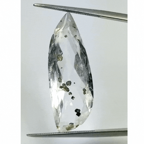 16.35ct Quartz Pyrite 32x12mm