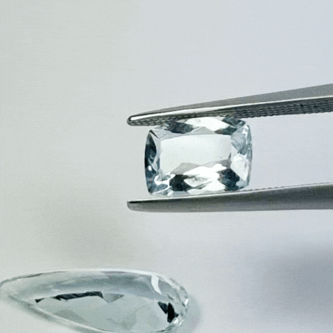 4.55ct Água-marinha 16x7mm