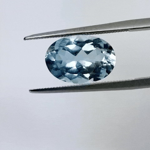 4.58ct Topázio 12x8mm
