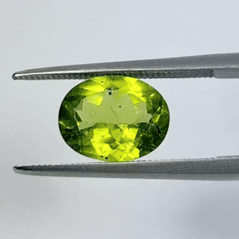 2.75ct Peridoto 10x8mm