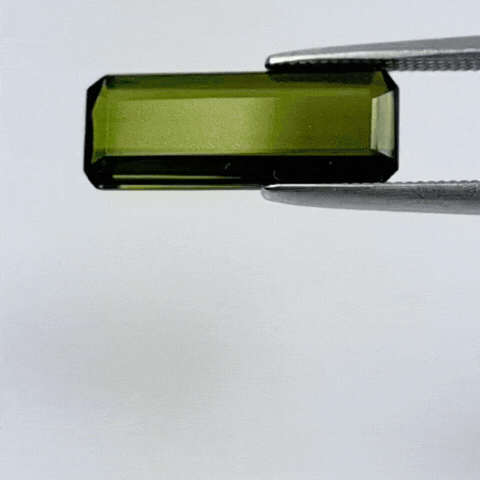 2.55ct Turmalina 15x6mm