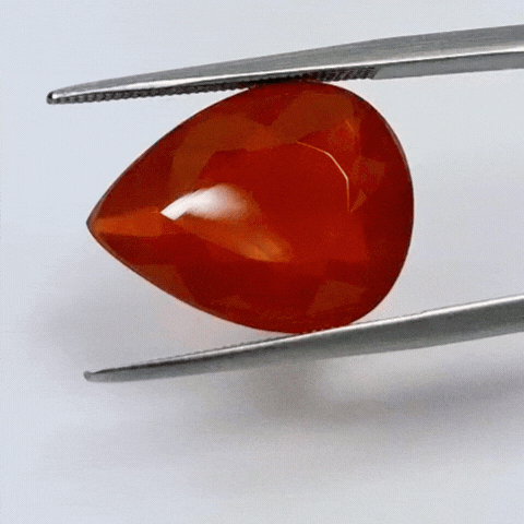 8.90ct Opala de Fogo 18x14mm