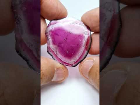 51.30ct Turmalina melancia 38x35mm
