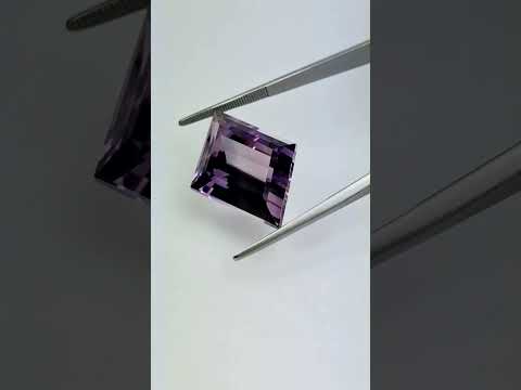 26.86ct Ametista bicolor 30x16mm