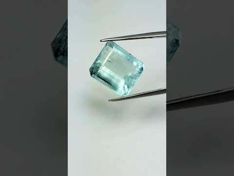 16.32ct Água-marinha 16x14mm