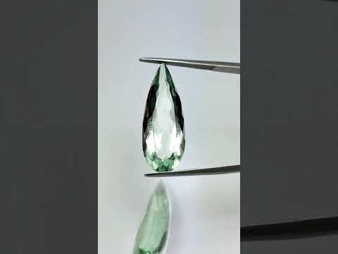 19.70ct Prasiolita par 26x10.5mm