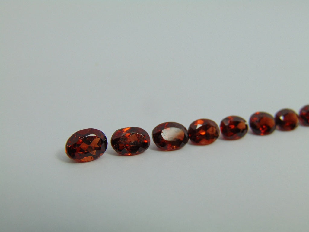 10,80ct Garnet calibrado 7x5mm