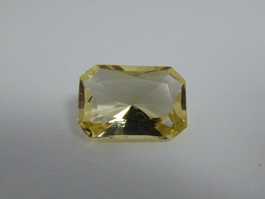 Quartzo de 35,40 cts (ouro verde)