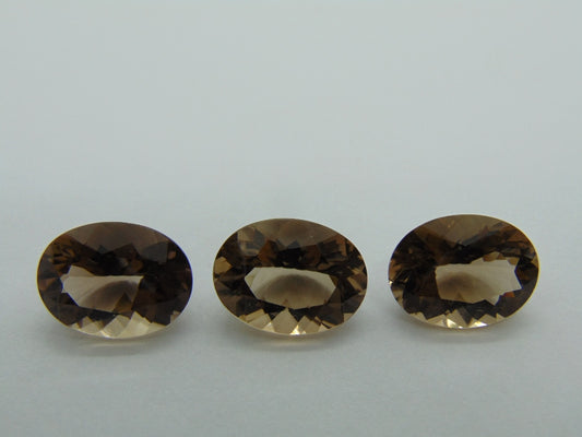 24cts Quartz (Smoky)