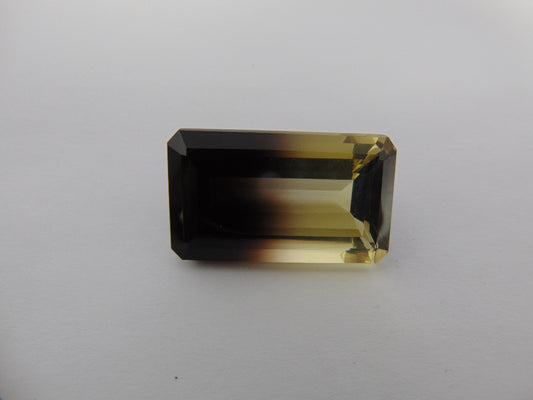 Quartzo (ouro verde) bicolor de 59,20 cts