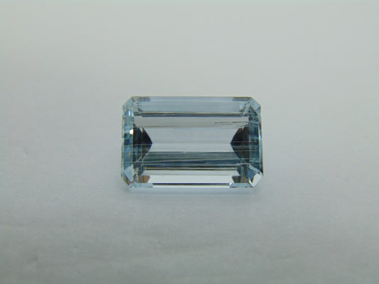 Aquamarine 8,15ct com agulha 15x10mm