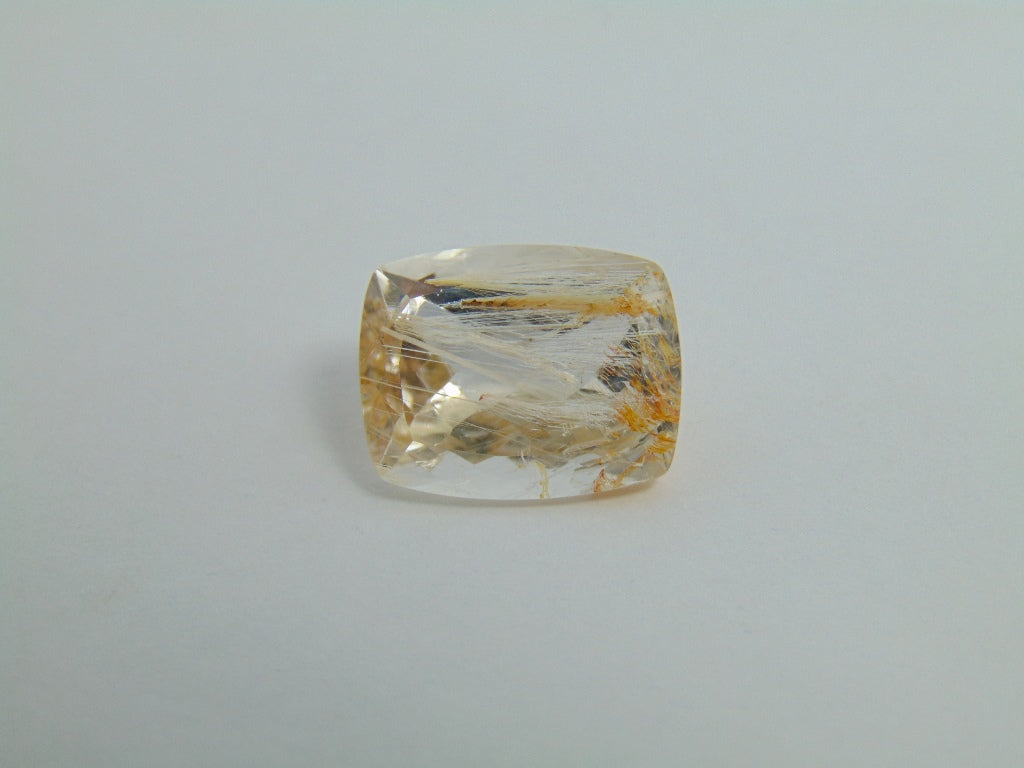 Topázio de 22,50ct com Rutilo